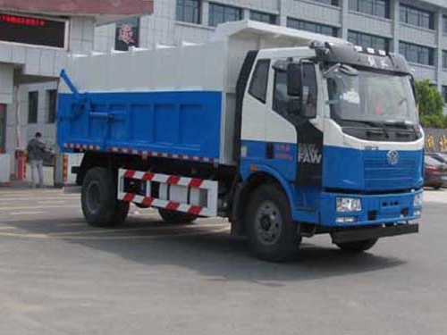 一汽解放压缩式对接垃圾车
