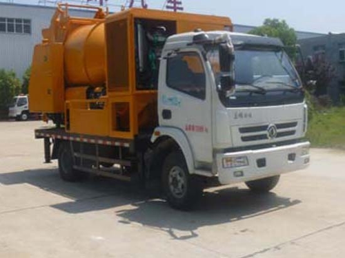 东风嘉运车载式混凝土泵车