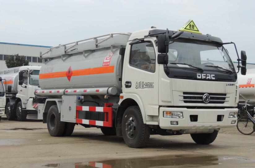 东风多利卡6.4方流动加油车 东风多利卡6.4方流动加油车