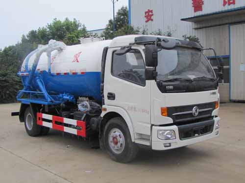 东风凯普特7.7方吸污车