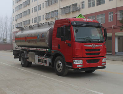 解放单桥15.7方FL型铝合金油罐车