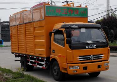 东风多利卡吸污净化车