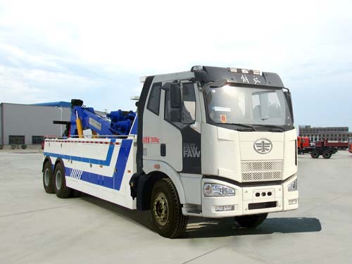 解放后八轮重型道路清障车