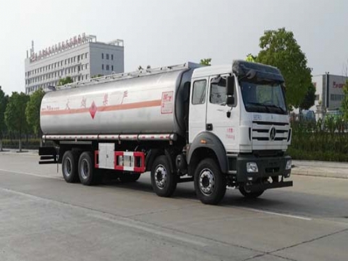 北奔前四后八28方FL型加油车