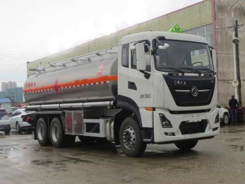 东风天龙后八轮18方石脑油易燃液体罐式运输车
