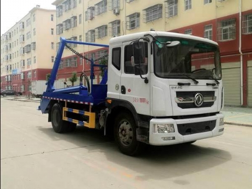 东风D9多利卡10方摆臂式垃圾车