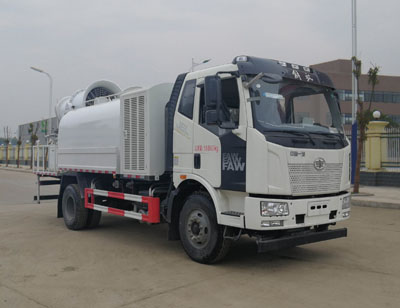 解放J6多功能抑尘车