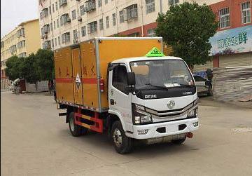 蓝牌东风多利卡(D6)厢长4.1米腐蚀性物品厢式运输车