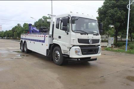 东风锦程后八轮重型清障车