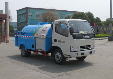 东风凯普特4吨小型清洗车