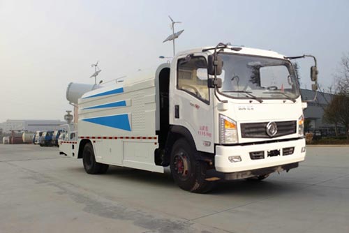 东风8吨多功能抑尘车