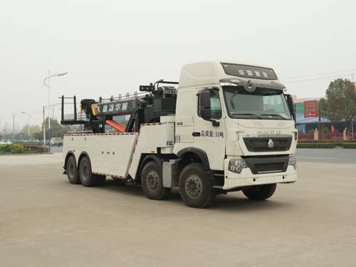 豪沃前四后八重型抢险救援车