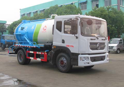 东风D9多利卡10方沼气池吸污车