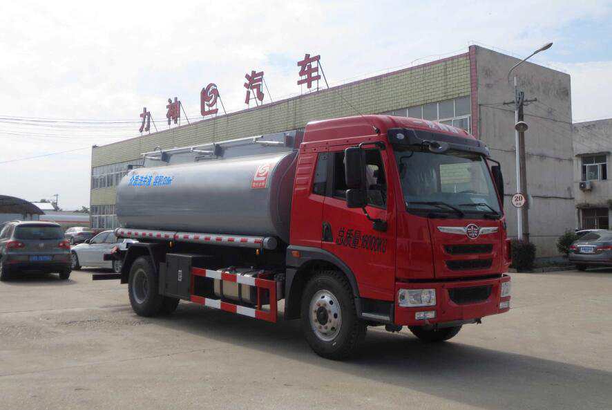 解放单桥15.6方供液车