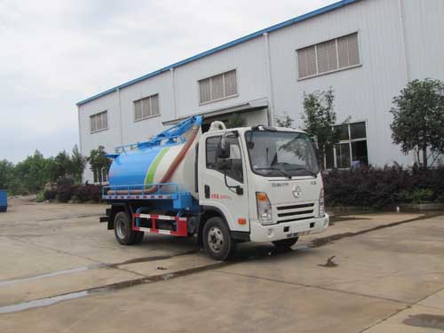 大运6方吸粪车