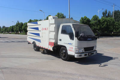 江铃顺达吸尘车