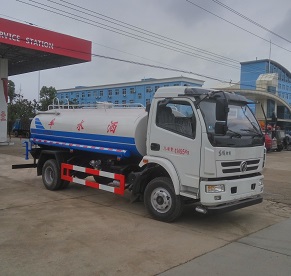 东风8.8吨园林绿化洒水车