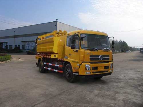 东风天锦8.4方下水道疏通清洗车