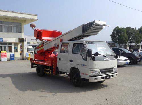 江铃顺达双排座云梯搬家作业车