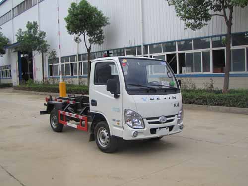 跃进柳州五菱汽油机车厢可卸式垃圾车