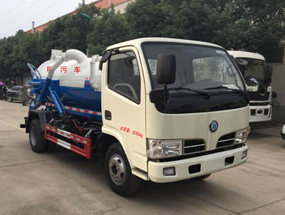 楚风5.5方真空吸污车