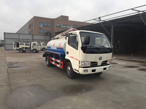 楚风6方真空吸粪车