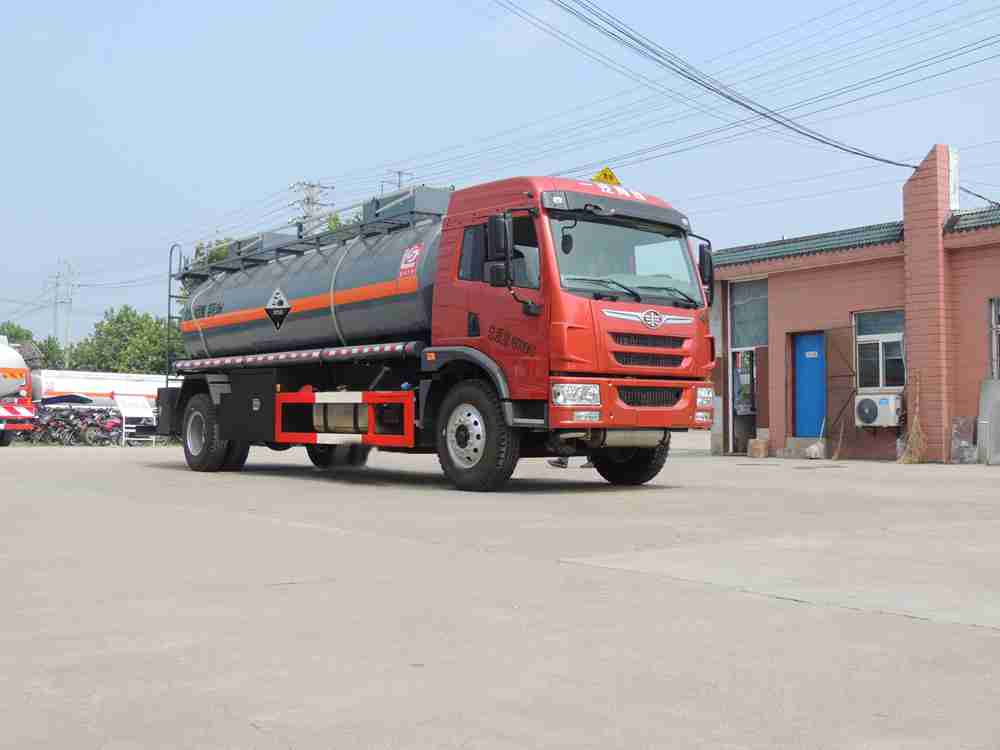 解放10.7方AT型腐蚀性物品罐式运输车