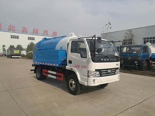 跃进2方水罐4.6方吸污罐清洗吸污车