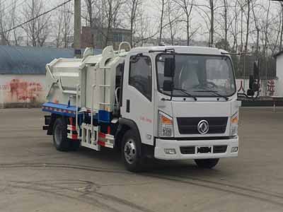 东风轻卡压缩式对接垃圾车