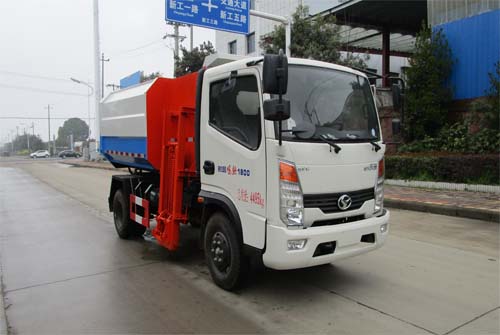 时风风驰自装卸式垃圾车