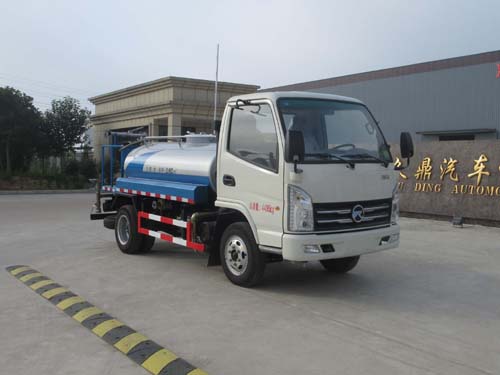 凯马2.4方小型洒水车